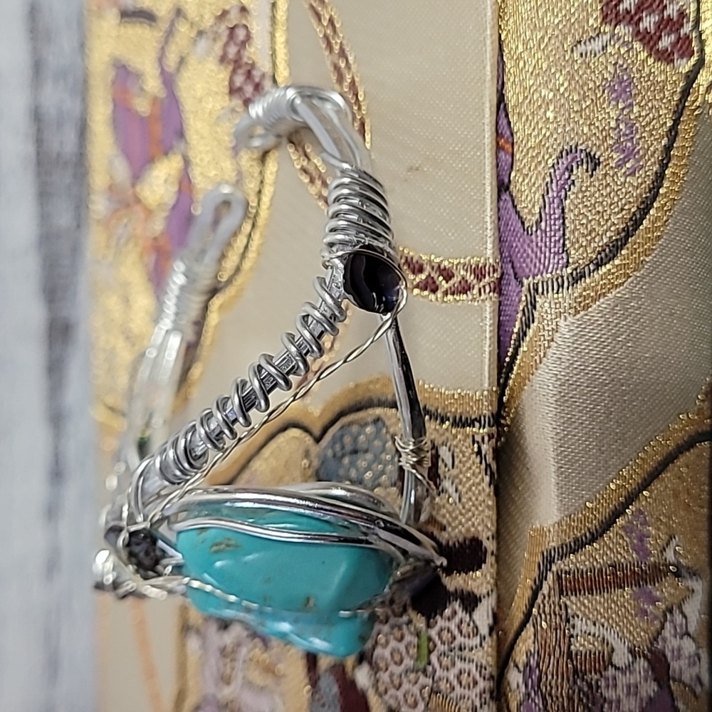Turquoise Wire Wrap Bracelet - Picture 3 of 7